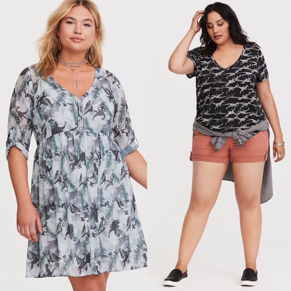 ISO Torrid Jurassic World/Park 3 or 4! - Picture 2 of 4